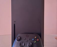 Xbox Series X 1TB with 1 Controller
