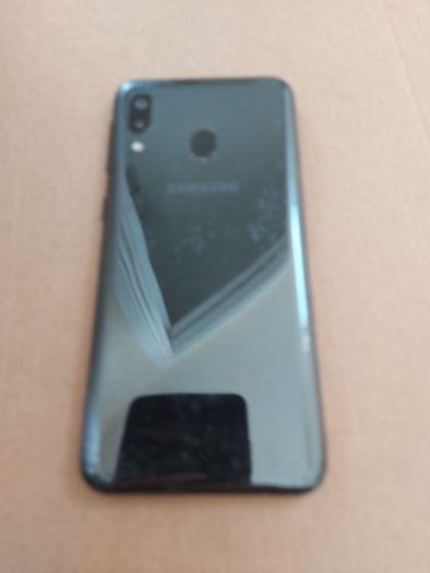 Samsung Galaxy A20e, Model SM-A202F, not powering on, for parts or repair, excellent cosmetic condition