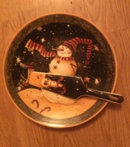 Christmas Cake Plate & Cake Slice
