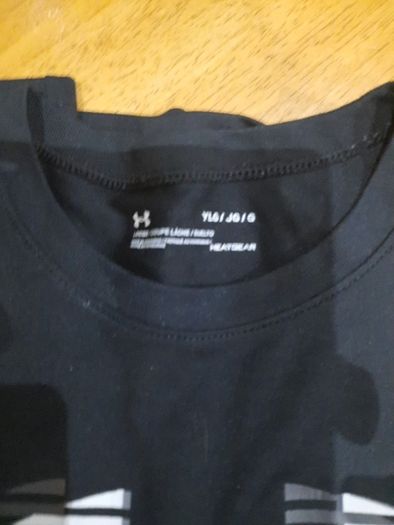 Under Armour tee shirt