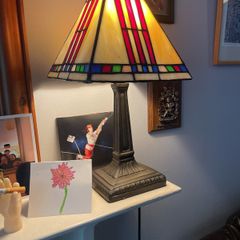 Stained glass lamp