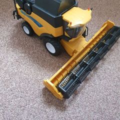New Holland tractor toy