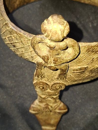 Rare Bronze Genuine Antique Arm Bracelet, Protectors of Family and Culture, Snakes are ambivalent, representing both day, light, good, but also symbolizing the Forces of Darkness, Evil, and Witchcraft Sorcery.