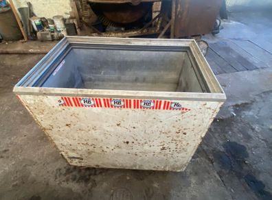 feed bin