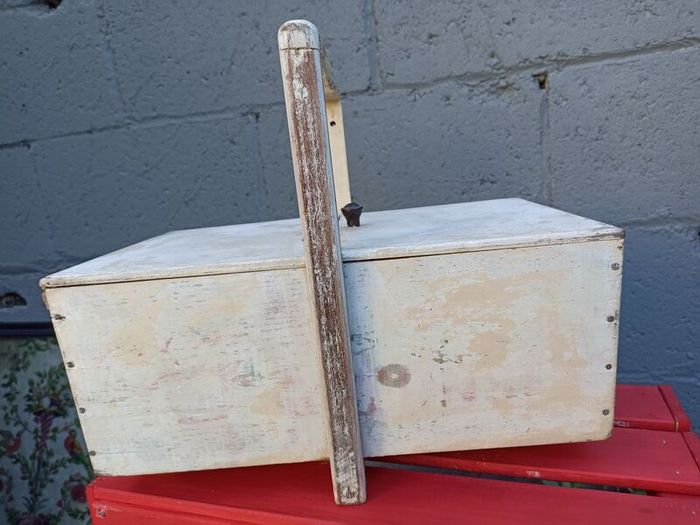 Vintage Wood Carrying Box