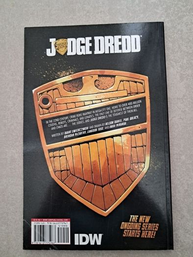 Judge Dredd volume 1 tpb