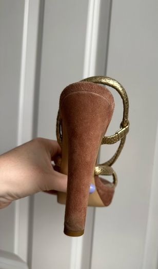 Pinko sandals