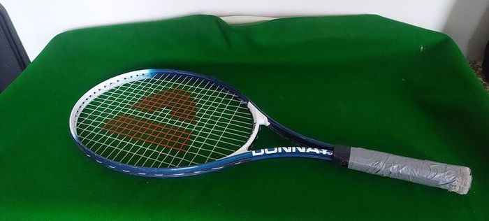 DONNAY WST Winner Wide Section TENNISSCHLÄGER Schläger mit Abdeckung, 4-1/2 Gri