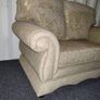 Elegant 2-Seater Sofa - Traditional Style - Excellent Condition Image 5