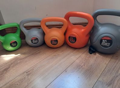 Set of 5 Kettlebells