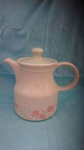 Tea pot