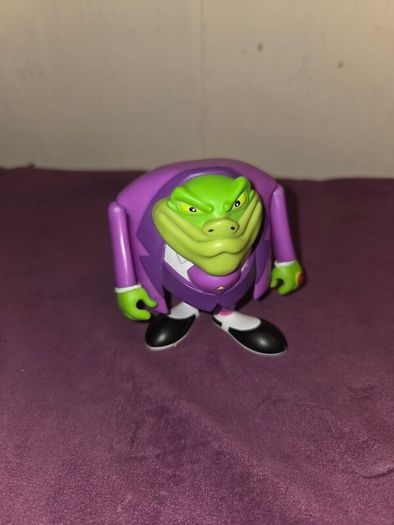 Danger Mouse - Baron Greenback figure
