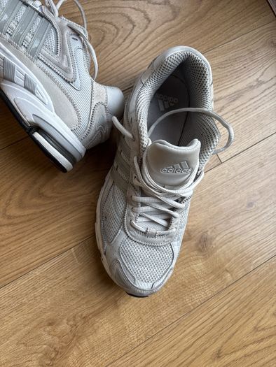 trainers adidas uk 9 gym shoes