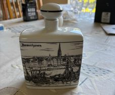 Unique drinks decanter
