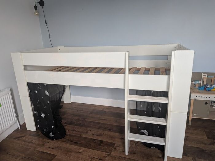 kids bed