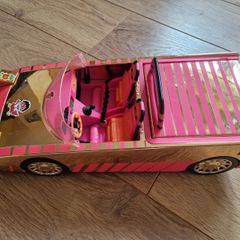 LOL car