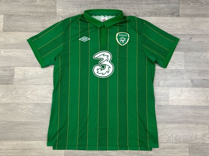 Vintage 2011 Umbro Ireland Home Jersey Shirt Mens Large