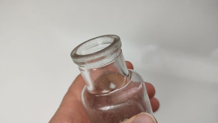 407 - Antique Bisurated Magnesia Bismag London Collectible Decorative Bottle
