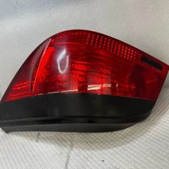 2006 Bmw 530i Passenger Right Side Tail Light 158 238-03 Oem (n-71)