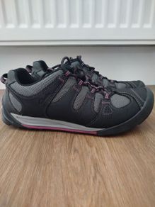 Clarks womens shoes