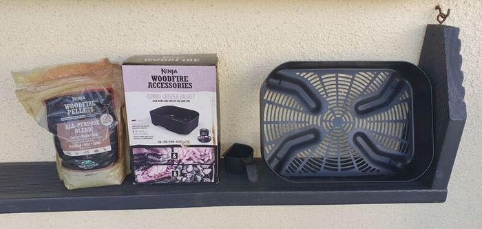 Ninja barbeque & smoker