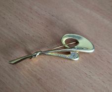 Vintage French Gold Tone Brooch