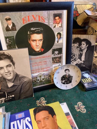 elvis memorabilia