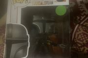 Star Wars: Funko pop The mandolorian with rifle