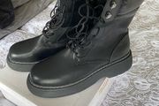 Boots New. Truffle