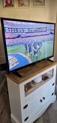 42 inch sharp tv