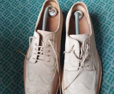 clarks suede brogues