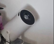 Projector Bluetooth with White Screen