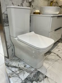 Ex Display Orca Fully shrouded Toilet