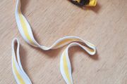 Toddler wrist safety strap