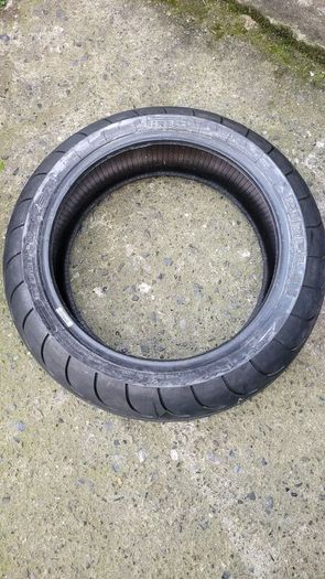 motorcycle tyre