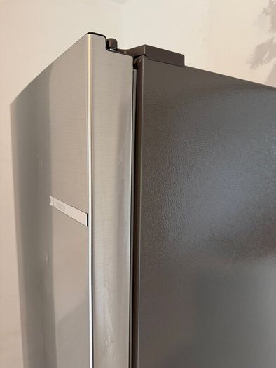 Bosch Serie 2 NoFrost Fridge Freezer  KGN27NLFAG