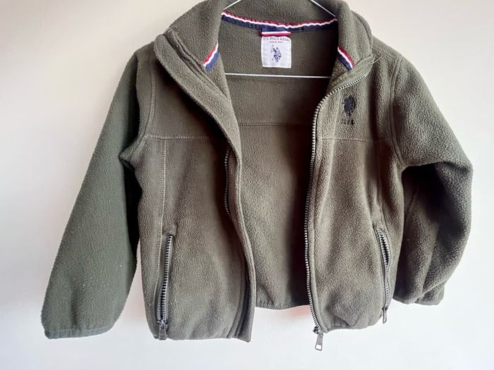 U.S. Polo Assn. Green Boys Gilet size 5-6 years