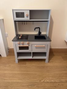 Silltrut Toy Kitchen