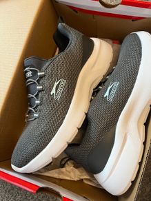 trainers Slazenger size 4.