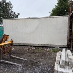 20ft Insulated Truck Body Ideal Site Canteen, Dry Store or Workshop