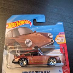 Hot Wheels Porsche 911 Carrera RS 2.7