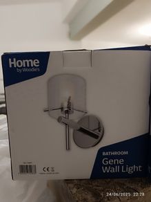 WOODIE'S gene wall lights (x2)