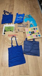 Free Shopping Bags