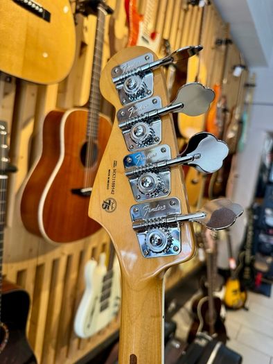 2021 Fender Vintera 70's Jazz Bass - AS NEW