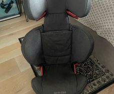 Maxi Cosi RodiFix booster car seat