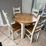Solid oak expandable dining table and chairs Image 3
