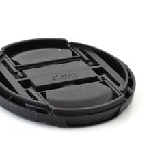 Lens cap 67mm fit.