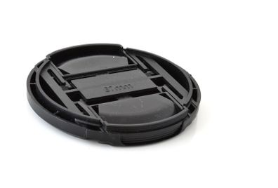 Lens cap 67mm fit.