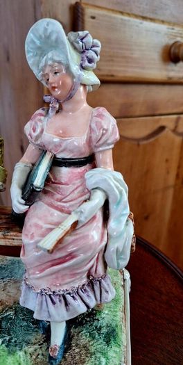 Antique figurine