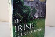 The Irish Country House: A Social History by Peter Somerville-Large (PT129)
